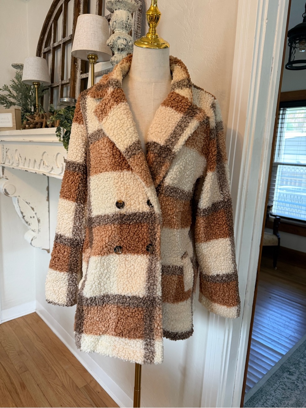 Plaid Teddy Double-Breasted Jacket - Cream & Brown